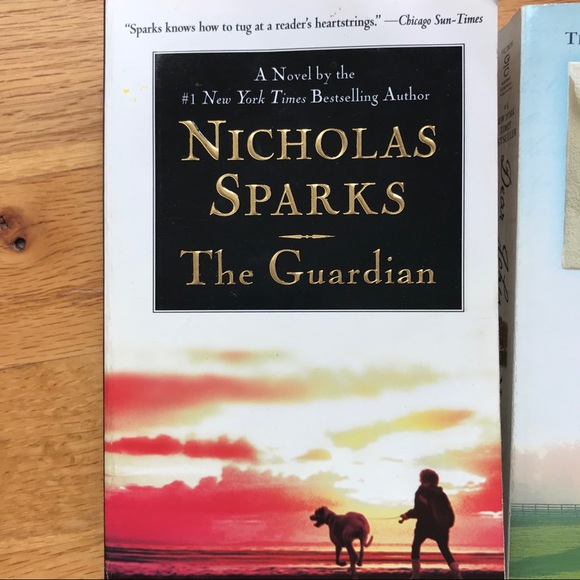 Nicholas Sparks book bundle - Picture 2 of 5